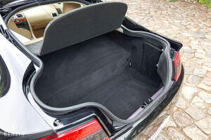 Aston Martin V8 Vantage - 2008