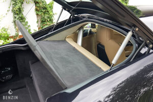 Aston Martin V8 Vantage - 2008