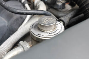 Aston Martin V8 Vantage - 2008