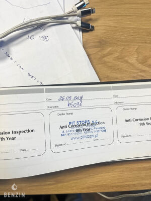 Aston Martin V8 Vantage - 2008