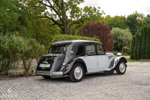 Citroën 15/6 H Traction Avant - 1954