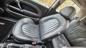 Mini One Park Lane 49k km - 2006