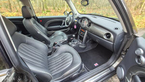 Mini One Park Lane 49k km - 2006