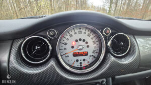 Mini One Park Lane 49k km - 2006