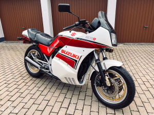 Suzuki GSX 750 ES - 1986