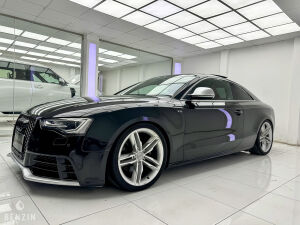 Audi S5 - 2008