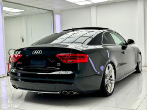 Audi S5 - 2008