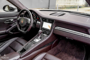 Porsche 911 type 991 Carrera 4 - 2013