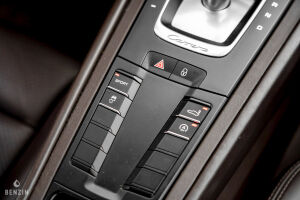 Porsche 911 type 991 Carrera 4 - 2013