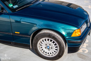 BMW 323i e36 - 1996