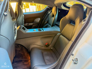 Aston Martin Rapide - 2010