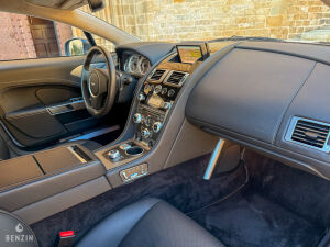 Aston Martin Rapide - 2010