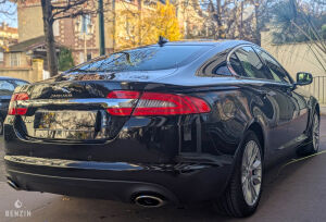 Jaguar XF V6 SC AWD Portfolio - 2015