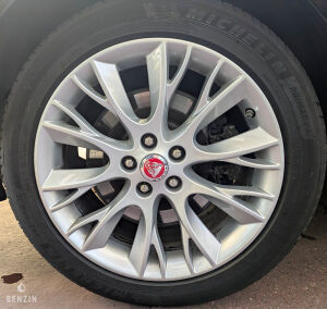 Jaguar XF V6 SC AWD Portfolio - 2015