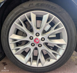 Jaguar XF V6 SC AWD Portfolio - 2015