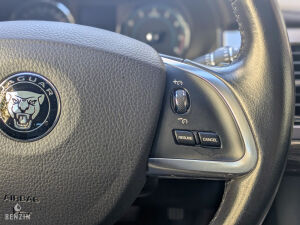 Jaguar XF V6 SC AWD Portfolio - 2015