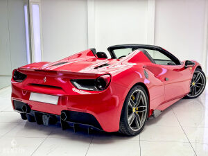 Ferrari 488 Spider - 2016