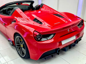 Ferrari 488 Spider - 2016