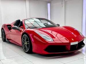 Ferrari 488 Spider - 2016