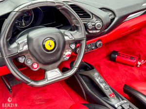 Ferrari 488 Spider - 2016