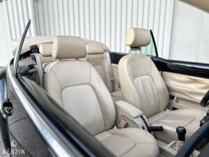 Volkswagen New Beetle Cabriolet - 2004