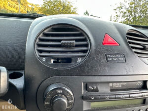 Volkswagen New Beetle Cabriolet - 2004