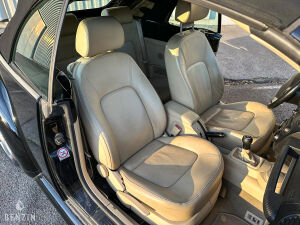 Volkswagen New Beetle Cabriolet - 2004