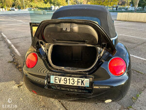 Volkswagen New Beetle Cabriolet - 2004