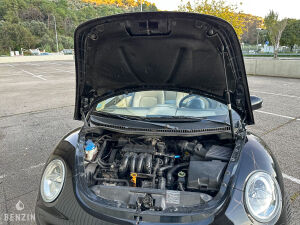 Volkswagen New Beetle Cabriolet - 2004