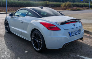 Peugeot RCZ - 2010