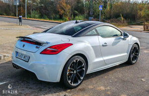 Peugeot RCZ - 2010