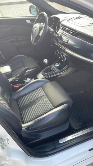 Alfa Romeo Giulietta 1750 TBI QV*48k km - 2012