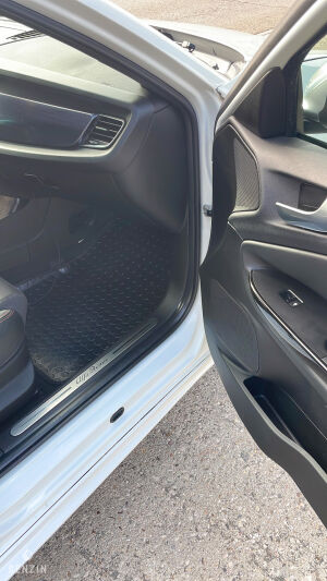 Alfa Romeo Giulietta 1750 TBI QV*48k km - 2012