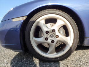 Porsche 911 type 996 Carrera - 2001