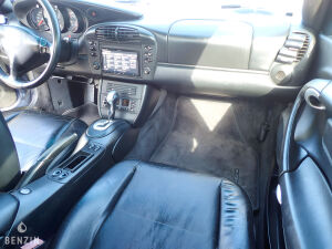 Porsche 911 type 996 Carrera - 2001