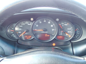 Porsche 911 type 996 Carrera - 2001