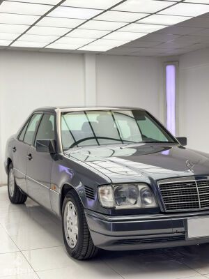 Mercedes-Benz E300 Turbodiesel - 1994