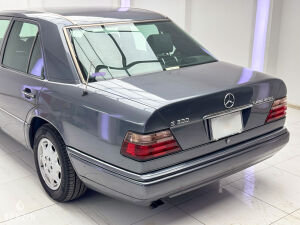 Mercedes-Benz E300 Turbodiesel - 1994