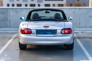 Mazda MX5 NBFL - 2001