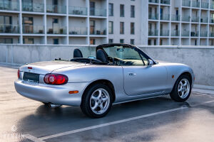 Mazda MX5 NBFL - 2001
