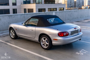 Mazda MX5 NBFL - 2001
