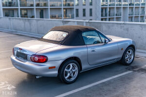 Mazda MX5 NBFL - 2001