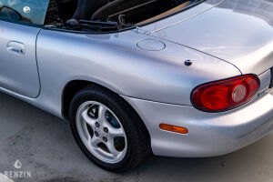 Mazda MX5 NBFL - 2001