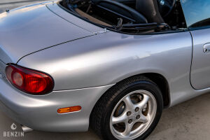 Mazda MX5 NBFL - 2001