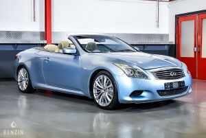 Infiniti G37 Cabriolet - 2012