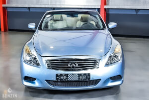 Infiniti G37 Cabriolet - 2012