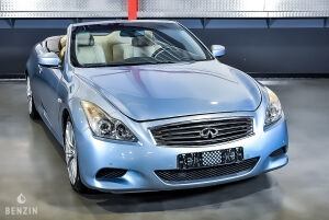 Infiniti G37 Cabriolet - 2012