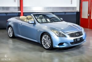 Infiniti G37 Cabriolet - 2012