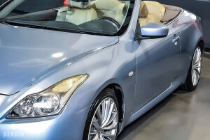Infiniti G37 Cabriolet - 2012