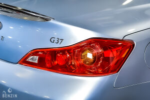 Infiniti G37 Cabriolet - 2012